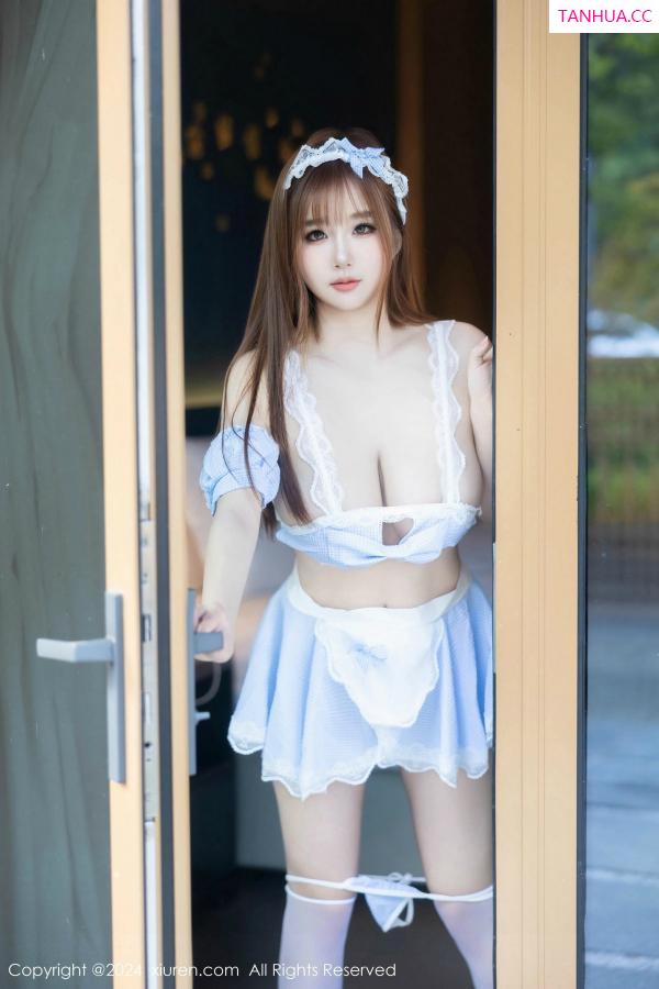   [XiuRen]高清写真图 2024.10.25 No.9345 小肉肉咪 女仆服美臀第19张图片